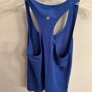 Lululemon tank top